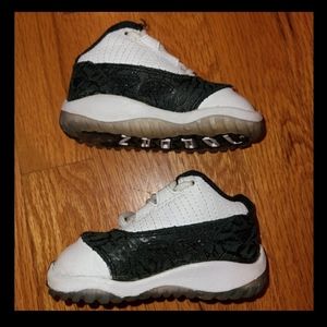 Jordan 11 Retro Low (TD) 4C 306004-100
